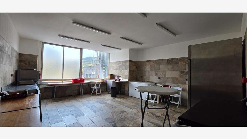Murs libres avec rampe véhicules 750m² La Valette