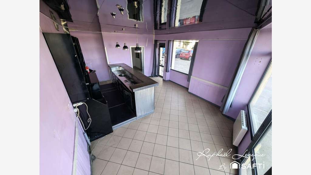 Local commercial 100m² beau potentiel à La Voulte