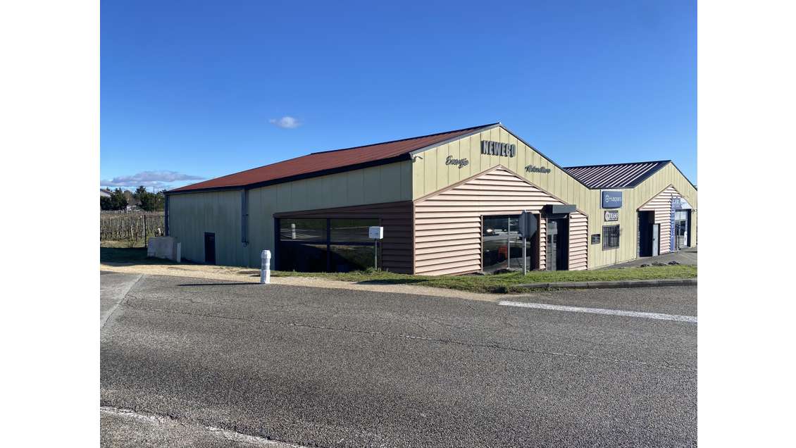 A vendre locaux commerciaux 190m² à Lablachère