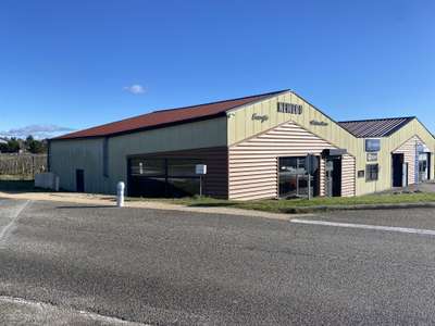 A vendre locaux commerciaux 190m² à Lablachère