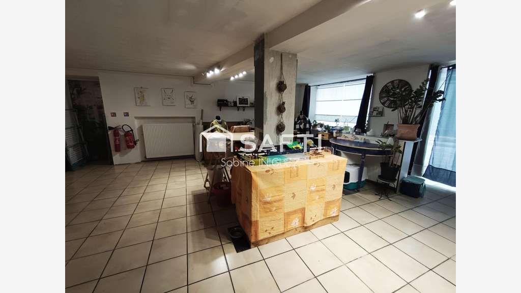 LOCAL COMMERCIAL + APPARTEMENT RENOVE