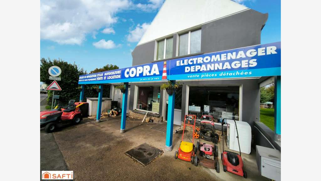 Vente local hangar stockage de 300m² à Lanmeur
