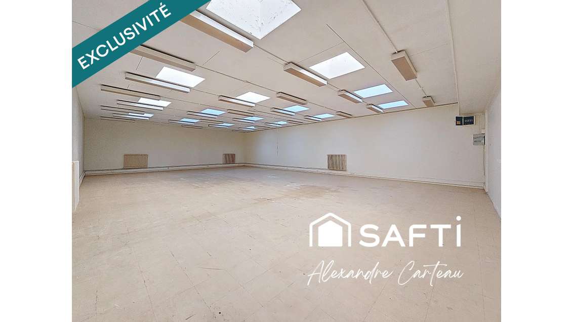 Vente entrepôt 297m² à Latresne 