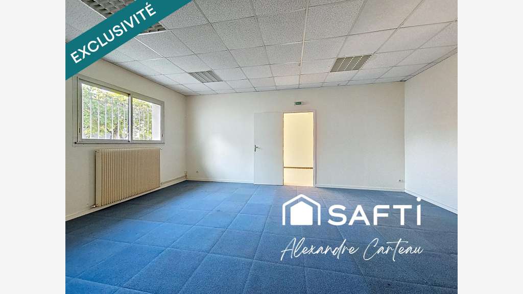 Vente entrepôt 297m² à Latresne