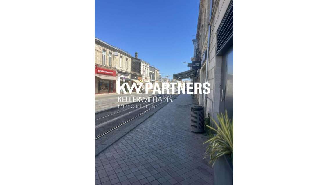 A vendre local commercial de 260m² le Bouscat