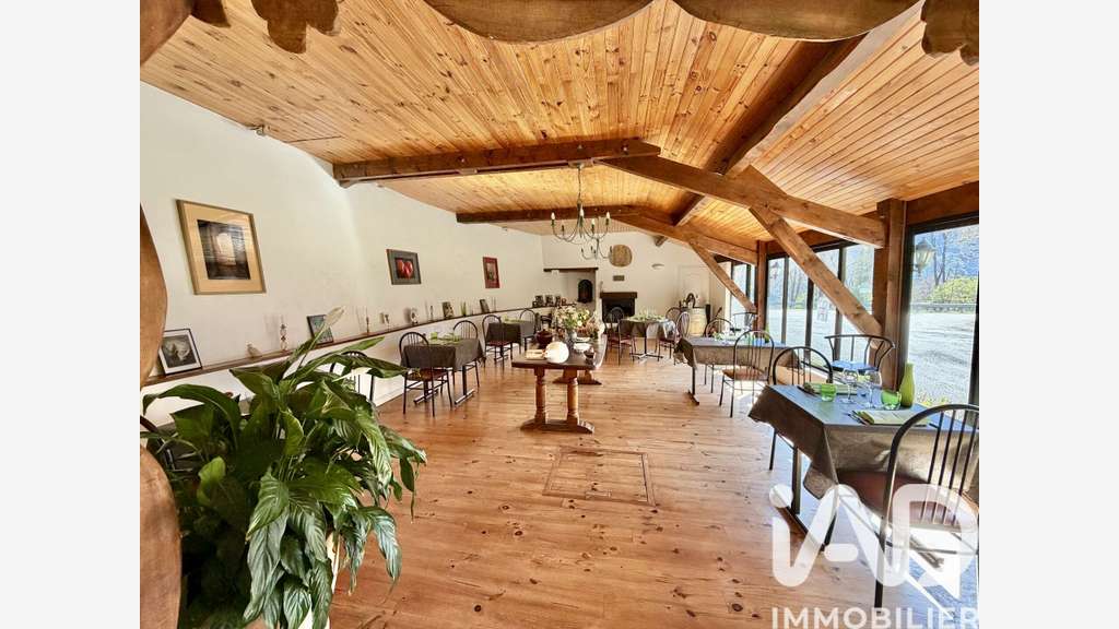 Vente propriété de charme à Le Collet-de-Dèze