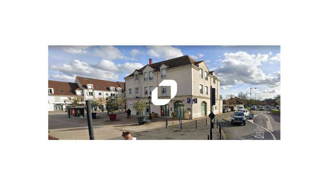 Vente Local commercial 156m² Le coudray montceaux