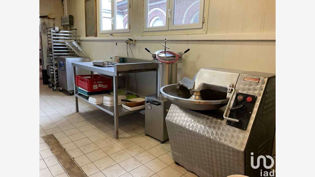 Vente murs boucherie charcuterie à Le Doulieu