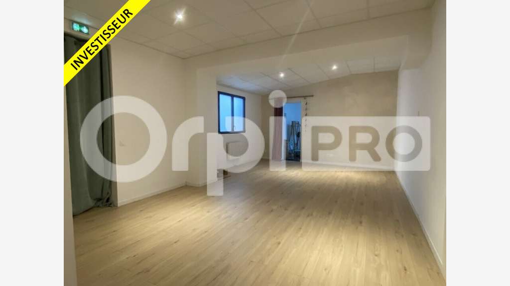A vendre local 74m² au Havre Rue Dauphine