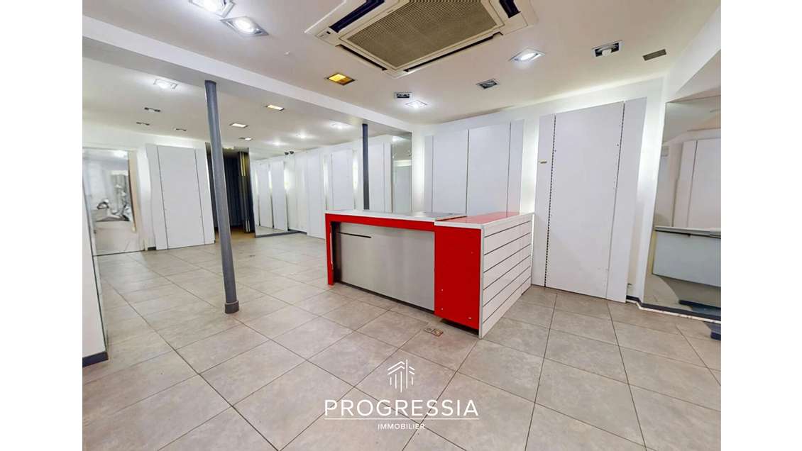 Le Havre - Local commercial 105 m2 - A vendre vide