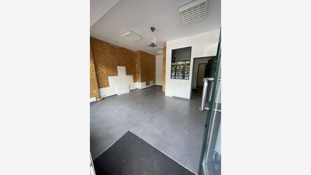 Local commercial de 68m² à vendre Le Pecq