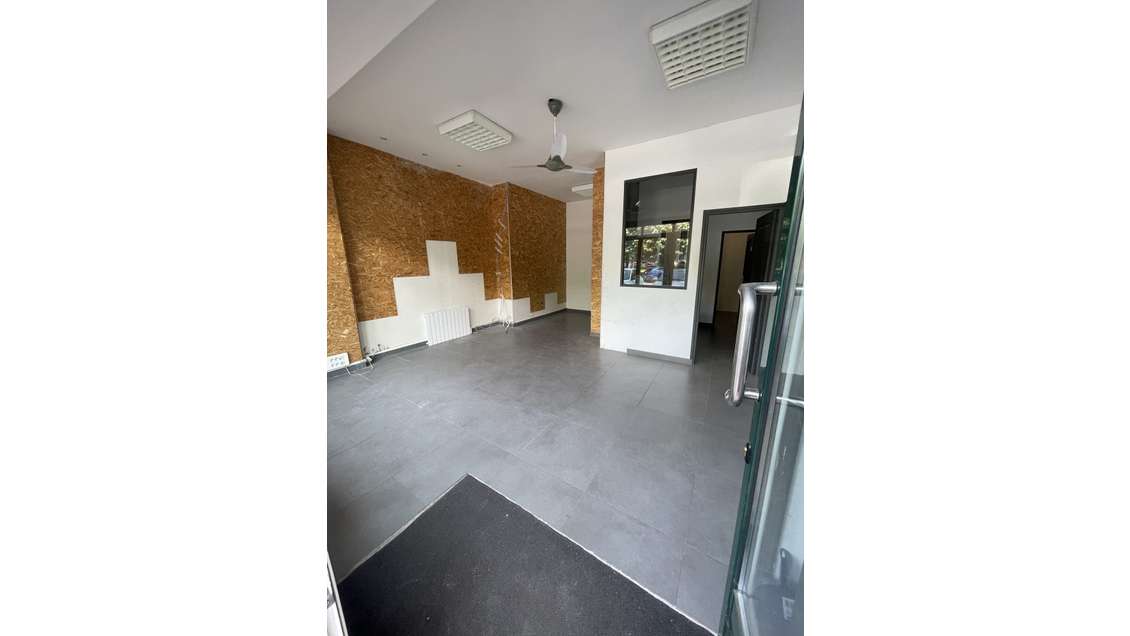 Local commercial de 68m² à vendre Le Pecq