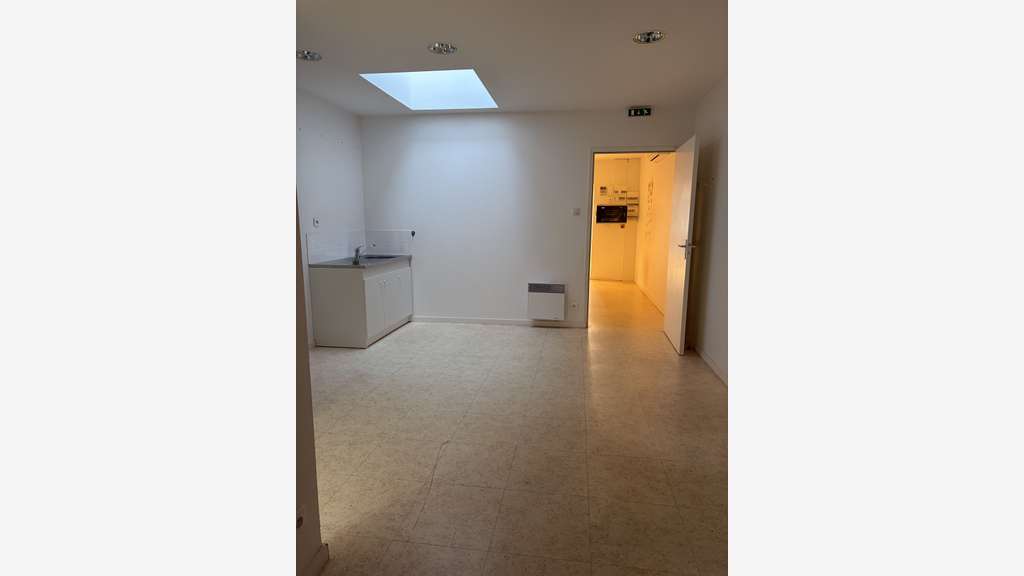 AV local commercial 89m² au Pouliguen centre