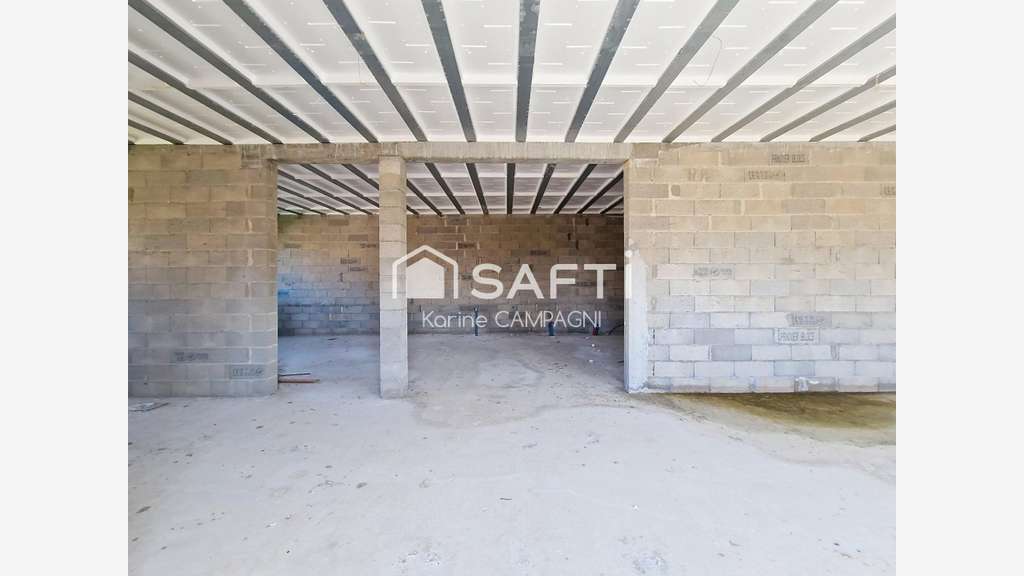 Vente bureaux + entrepôt de 1009m² en ZA le Thor