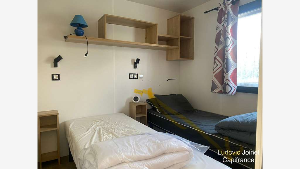 a vendre Mobil-home 40m² 6personnes au bord de