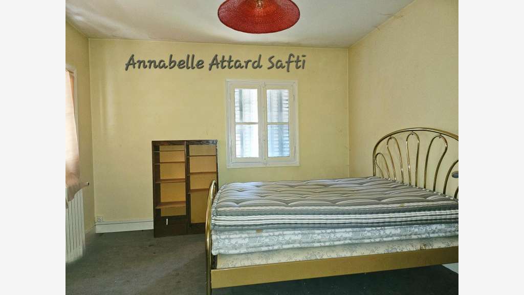 Ensemble rare de 2 maisons avec fort potentiel