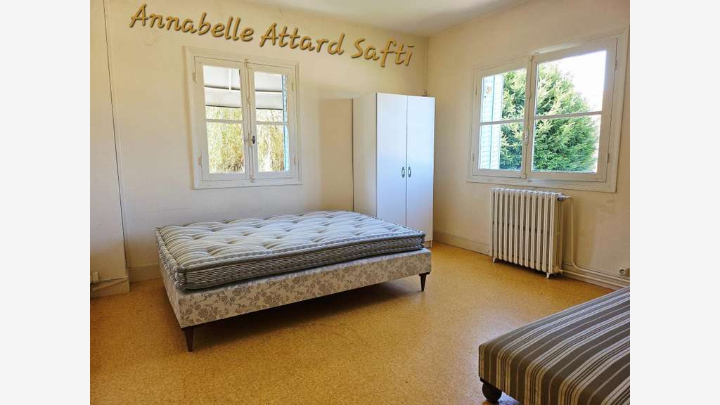 Ensemble rare de 2 maisons avec fort potentiel