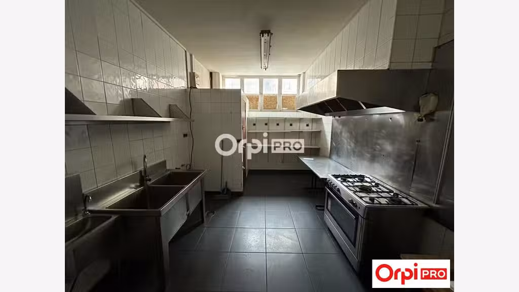 Vente local commercial de 65m² à Lille (59000)