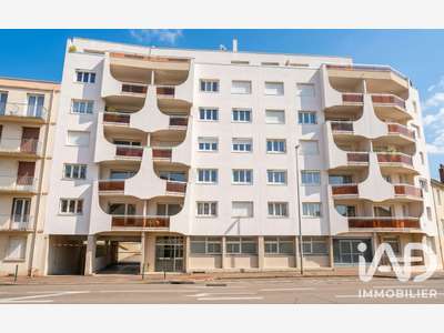 Vente local commercial 300m² avec parking Limoges