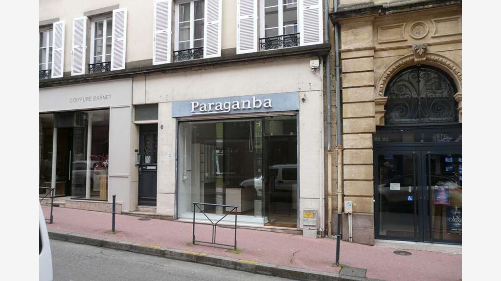 Vente local commercial 45m² à Limoges rue Darnet
