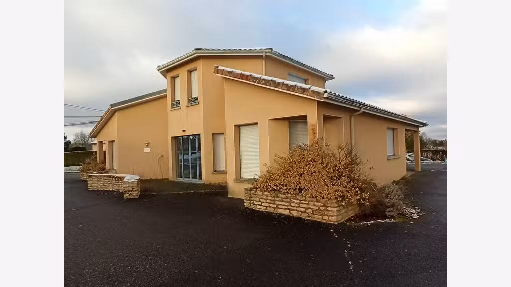 Vente locaux cabinet étude bureaux 165m² Limoges