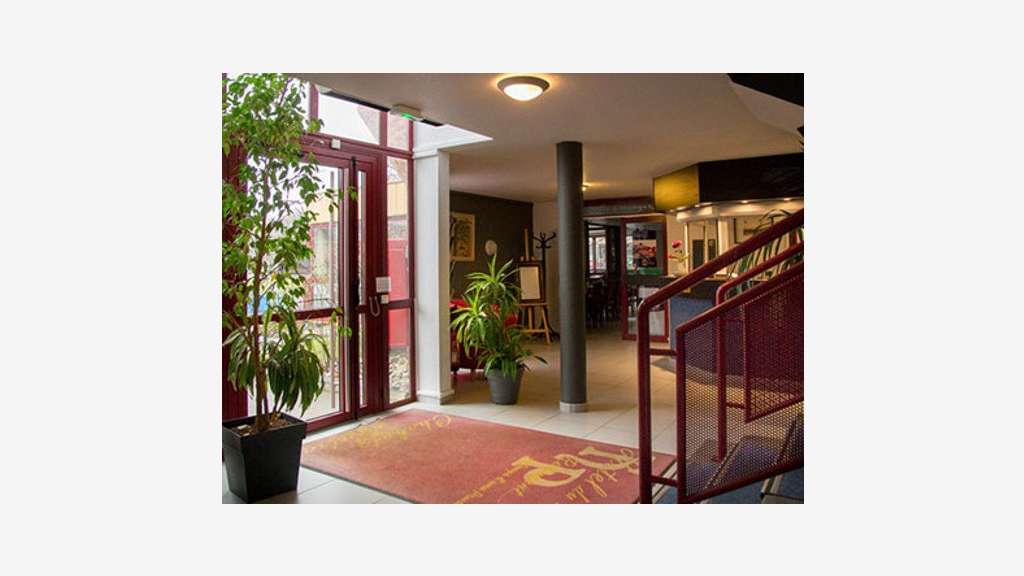 Vente ancien hôtel-restaurant 1000m² Limoges Nord