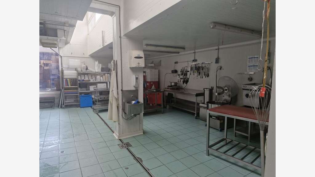 Ensemble immobilier de 1 300 m² à LIMOGES !