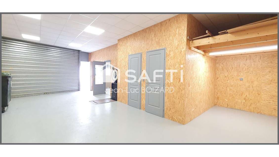 GARAGE 4 PLACES ou ATELIER, HYPER CENTRE DE