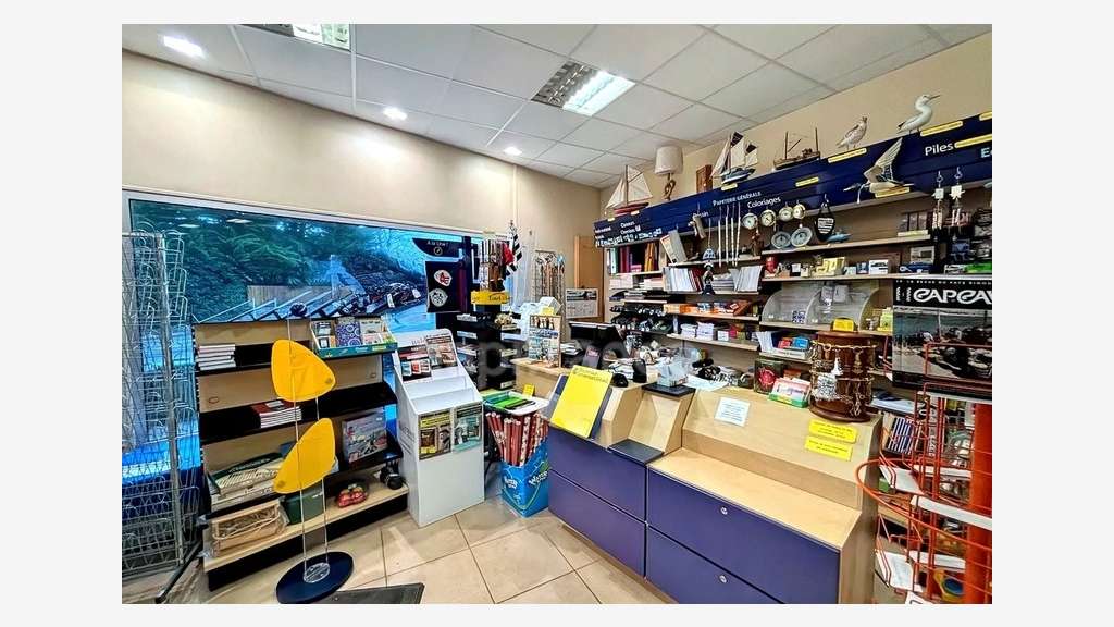 Vente local 123m² excellente visibilité à Loctudy
