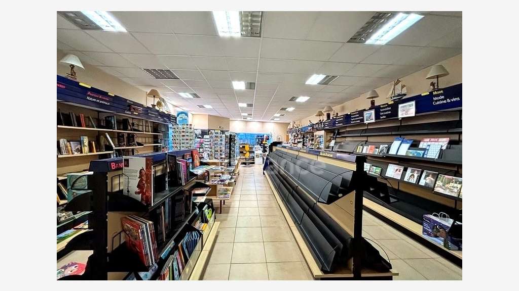 Vente local 123m² excellente visibilité à Loctudy