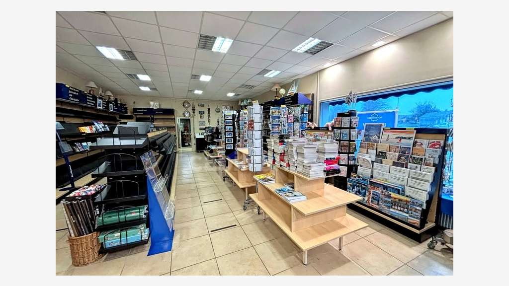 Vente local 123m² excellente visibilité à Loctudy