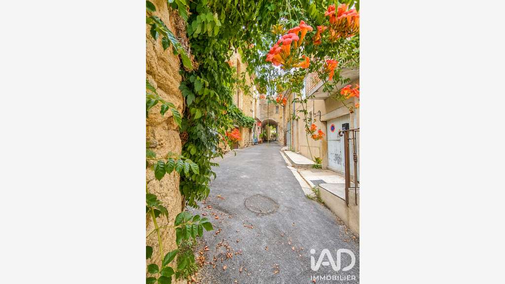 Local commercial à Lourmarin