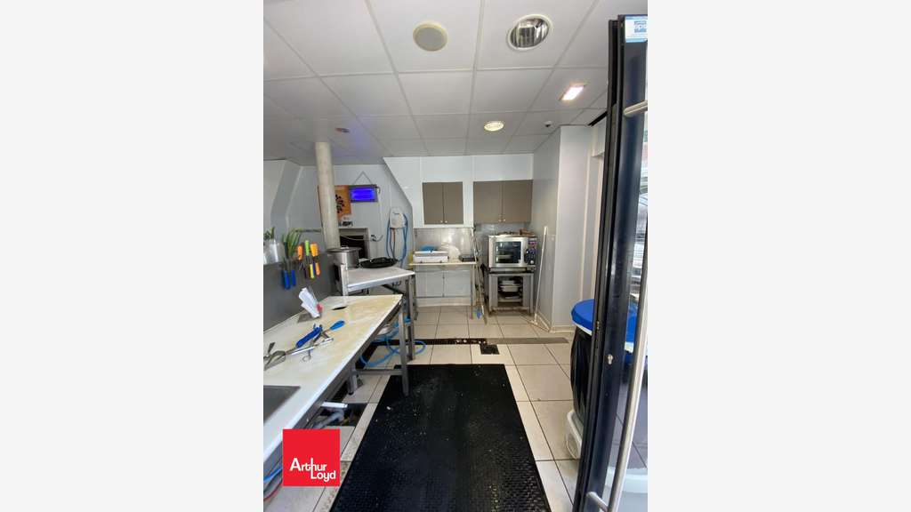 A vendre immeuble mixte à Luisant
