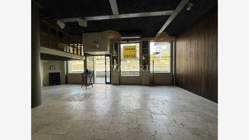 AV local commercial 167m² empl N°1 Lyon 1er