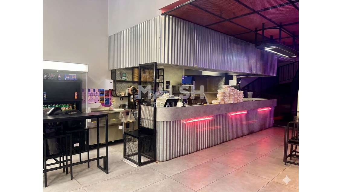 Local commercial 230m² à vendre Lyon 2e République