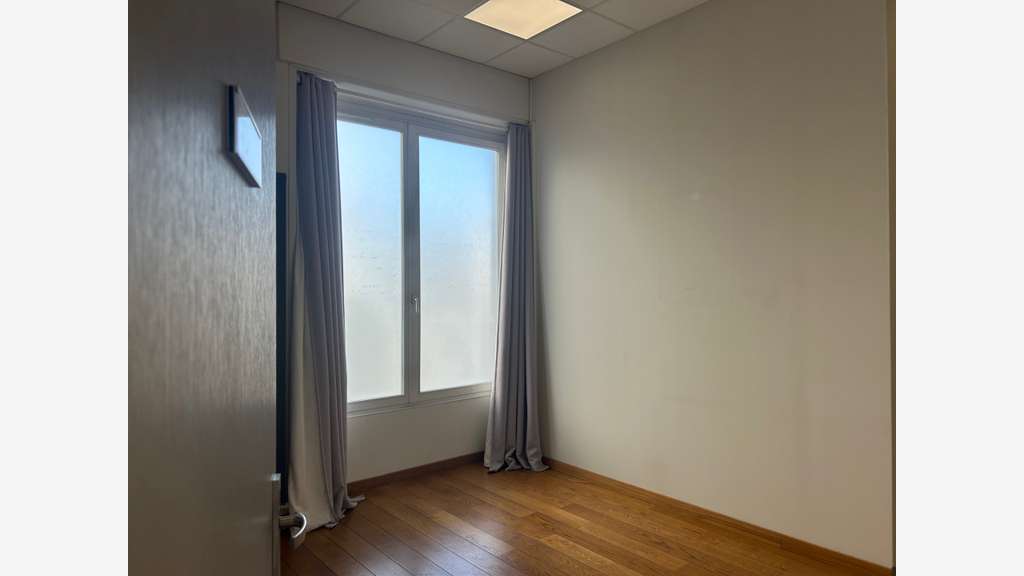 Local/bureau à vendre Exclusivité - LYON 9EME A