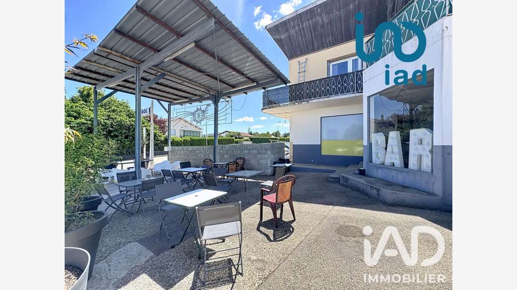 Local commercial à Maclas