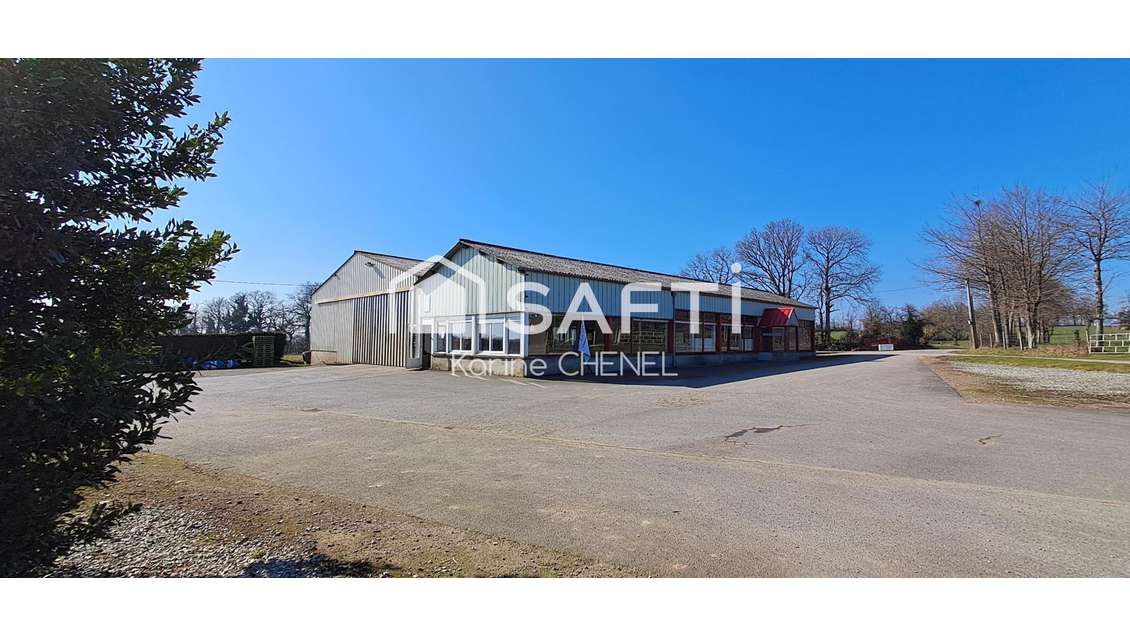 Local 1000m² sur 6675m² terrain à Magny-le-Désert