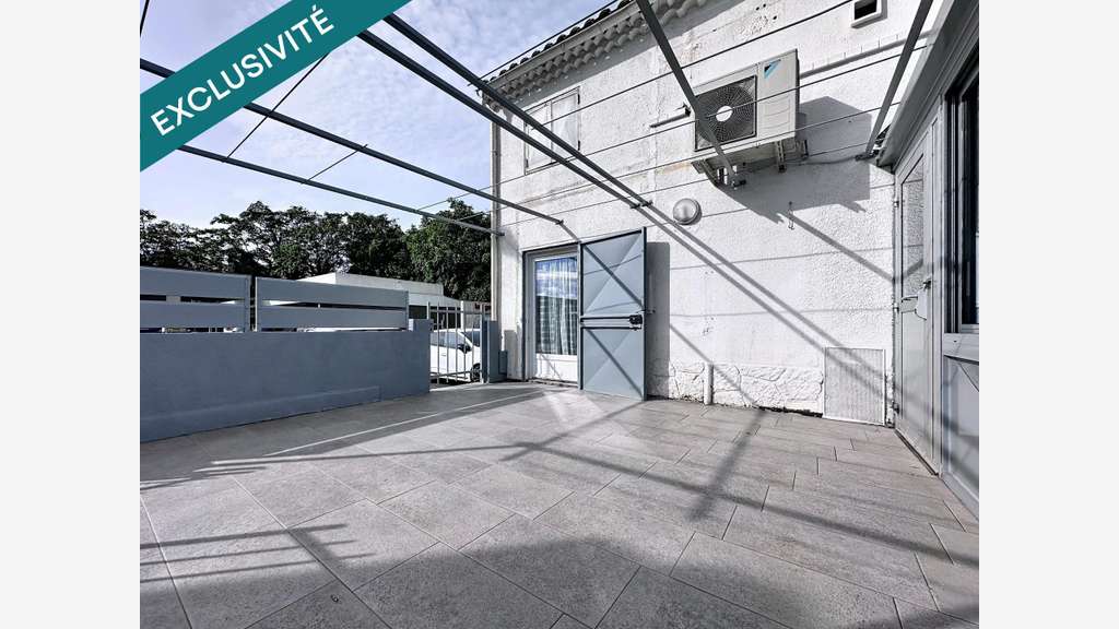Vente local commercial + 2 appartements à Manosque