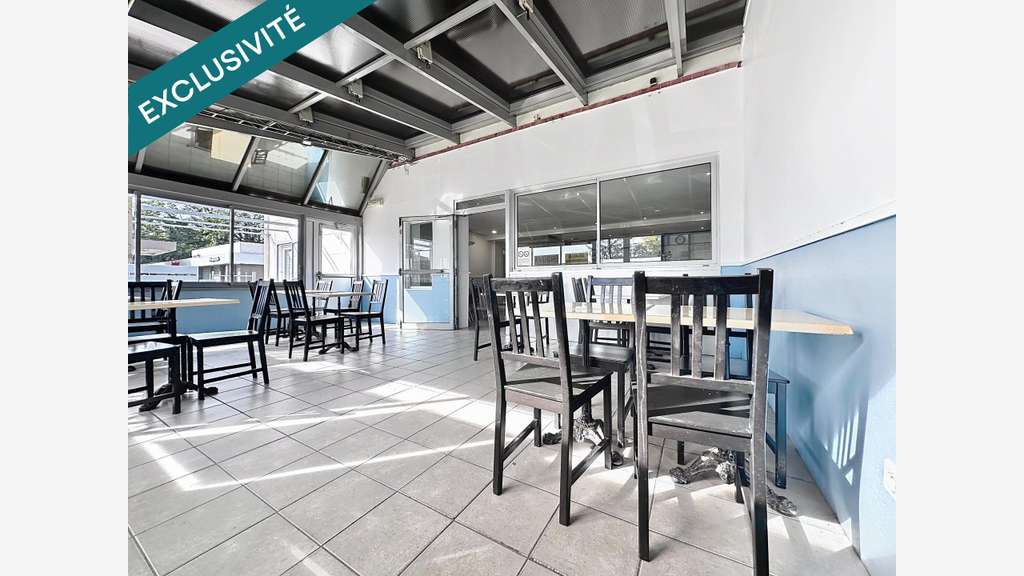 Vente local commercial + 2 appartements à Manosque