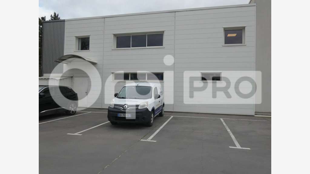 Vente locaux commerciaux 588m² à Manosque