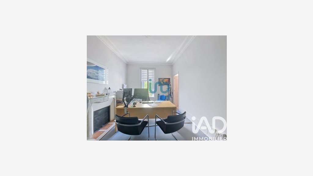 Vente bureaux 265m² à Mantes-la-Jolie centre