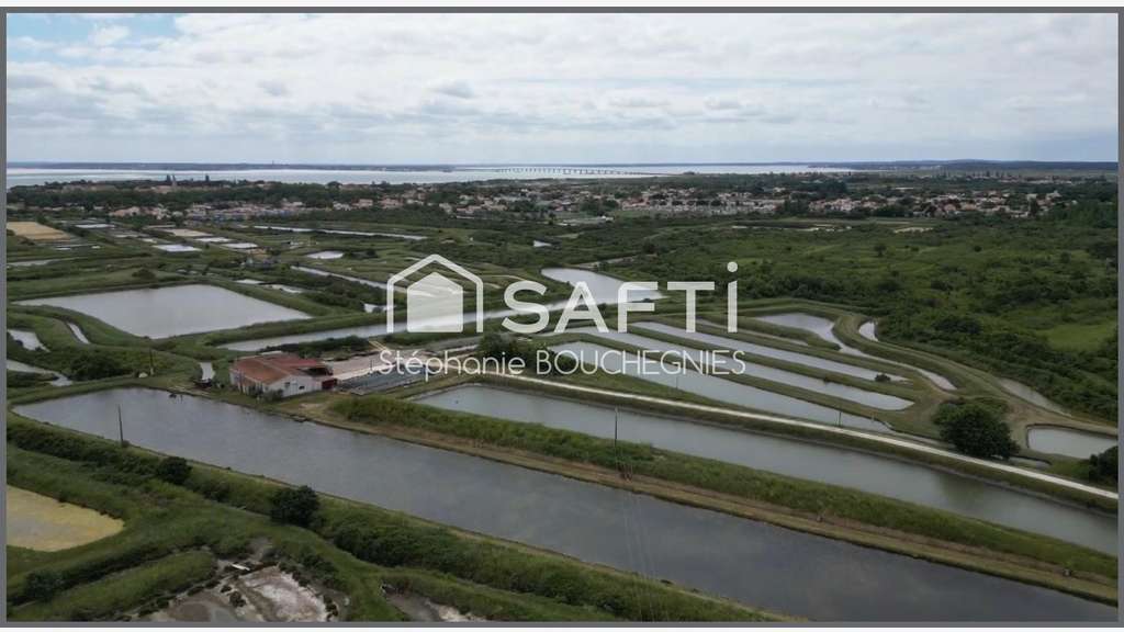 AV site conchylicole de 460m² à Marennes