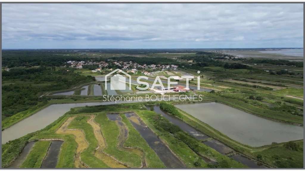 AV site conchylicole de 460m² à Marennes