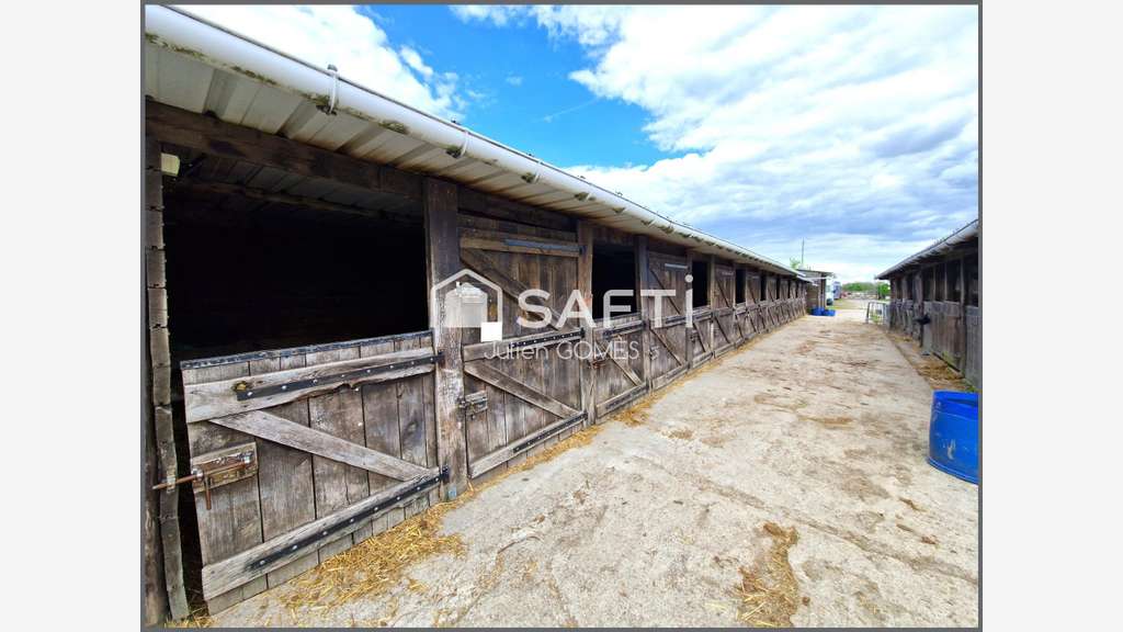 AV bureaux 1000m² empl stratégique Marles-en-Brie