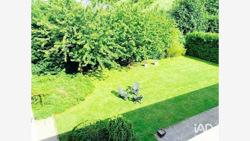Vente murs professionnels 977m² à Marolles-en-Brie