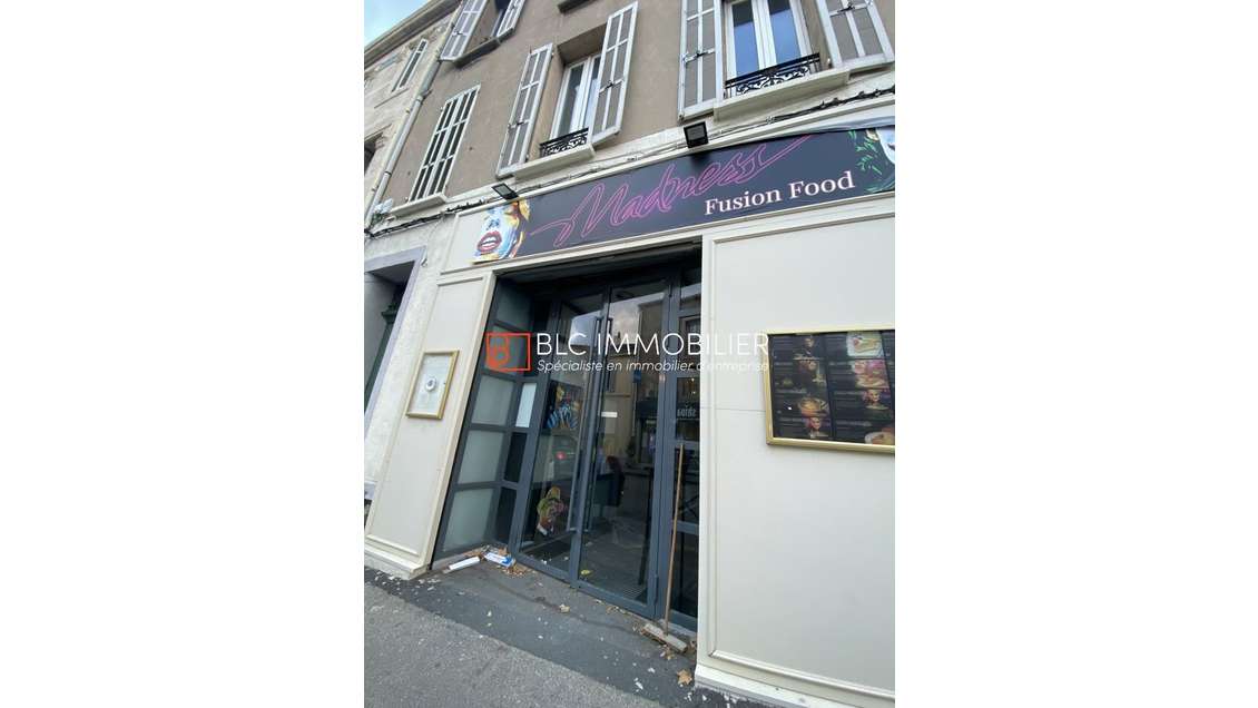 Local commercial à vendre 172m² Marseille 13012 