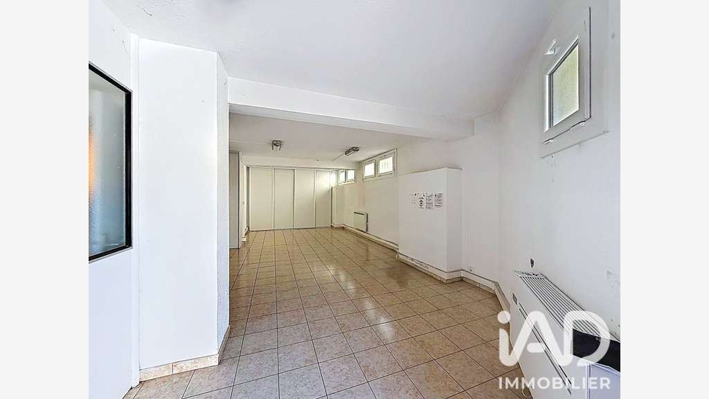 Vente local commercial de 62m² en ZFU à Marseille