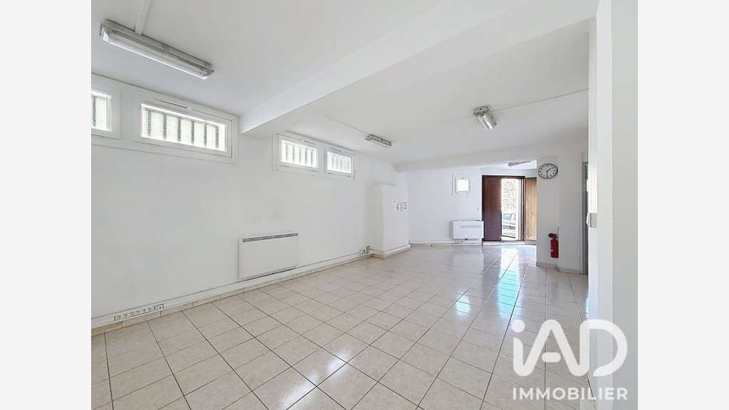 Vente local commercial de 62m² en ZFU à Marseille