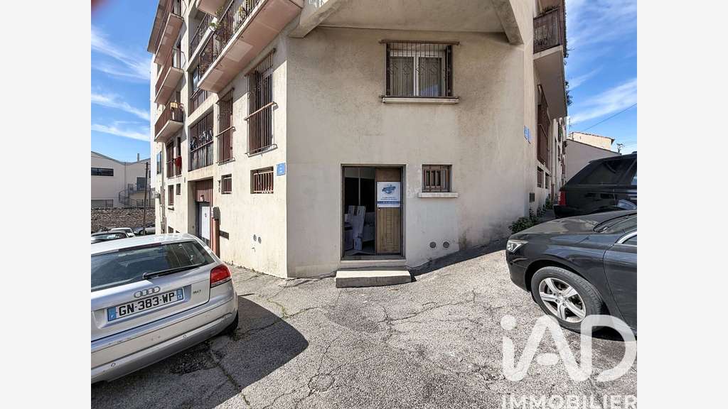 Vente local commercial de 62m² en ZFU à Marseille